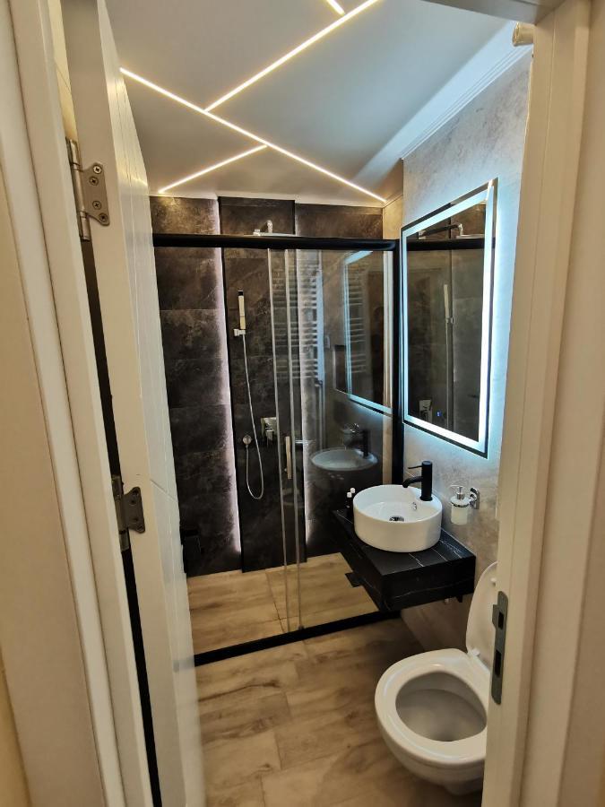 Brend New Luxurious Apartment In Downtown With Free Parking Novi Sad Eksteriør bilde