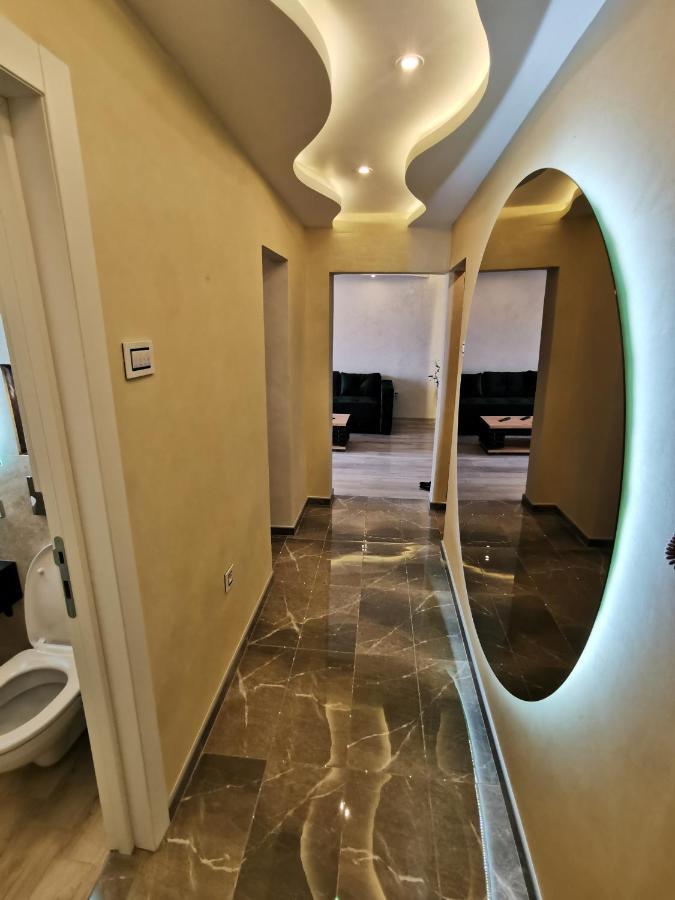 Brend New Luxurious Apartment In Downtown With Free Parking Novi Sad Eksteriør bilde