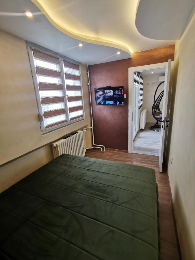 Brend New Luxurious Apartment In Downtown With Free Parking Novi Sad Eksteriør bilde