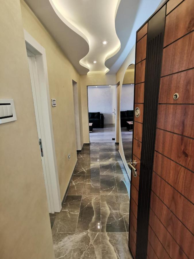 Brend New Luxurious Apartment In Downtown With Free Parking Novi Sad Eksteriør bilde