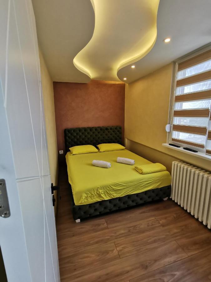 Brend New Luxurious Apartment In Downtown With Free Parking Novi Sad Eksteriør bilde